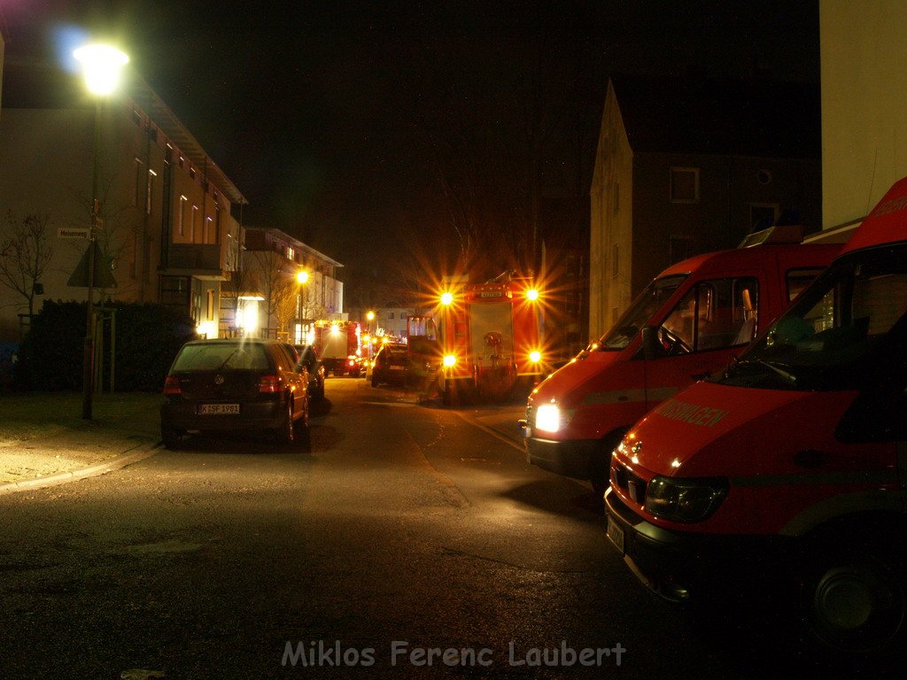 Brand Tiefgarage Porz Westhoven Amselstr   P01.JPG